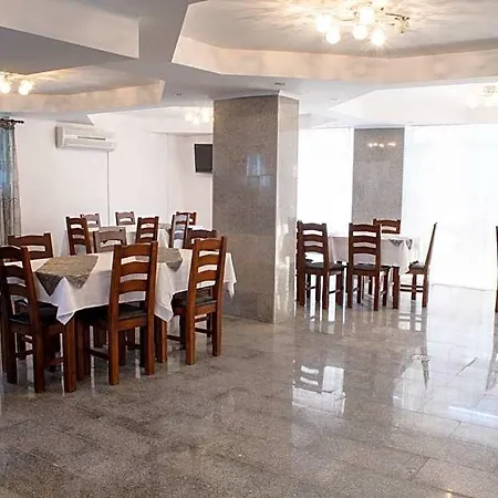 Hotel Clas 3*